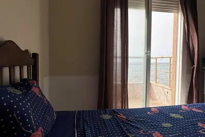Image de Villa pied dans l'eau avec piscine
