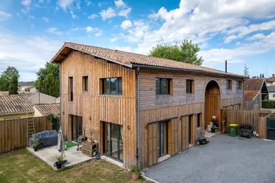 Image de Séchoir à foin réhabilité à proximité de Bordeaux et du Bassin d'Arcachon