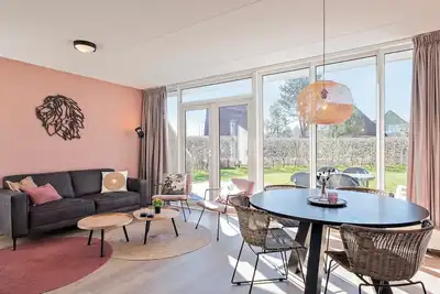 Image de Semi-detached bungalow for 5 persons