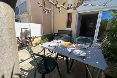 Image de Coquet T2 à Narbonne Plage - Cour arborée, Parking, Proche plage et commerces, 4 pers.