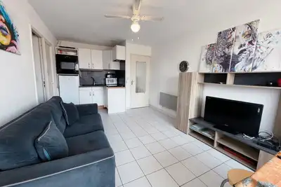 Image de Coquet T2 Cabine à 50m de la Plage avec Parking Privé - 4 Pers - Tout Équipé - Proche Commerces