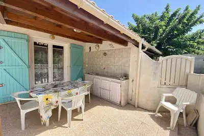 Image de Villa T2 Mezzanine - 36m² - Climatisée - Proche Plage - 6 Pers - Parking Privé