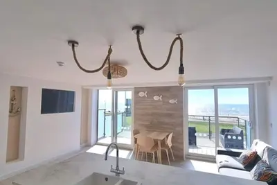 Image de No3 Vero Suites Stunning New Sea Front Apartment