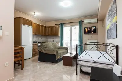 Image de Vironas Delight Cozy 1bd Apartment with Lovely Balcony