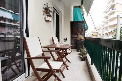 Image de Relaxing 2 Bd Apt with Balcony in Zografou