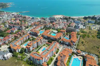Image de Cozy apartments, pool, near the beach. Family-friendly, pet-friendly. Book now!