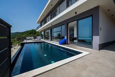 Image de Luxury Villa The View in Opatija for 12 people with incredible sea view & wellness