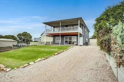 Image de Driftwood Dunes - 67 Newell Avenue, Middleton