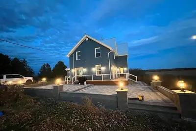 Image de Remote & peaceful 3br/2ba Luxury Getaway on a remote farm 10 min to Dt Beaverton