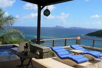 Image de Bequia, Balliceaux House