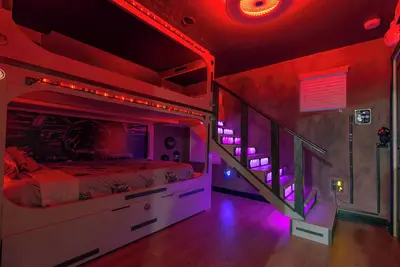 Image de Stunning, Modern Luxury 5 Bed 5 Bath Villa Nr to Disney