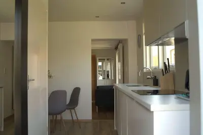 Image de Gezellig vakantiehuisje in centrum Zoutelande met eigen parkeerplaats en tuin