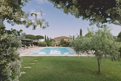 Image de Family Apartment  in the heart of Tuscany with swimming pool (Da Vinci)