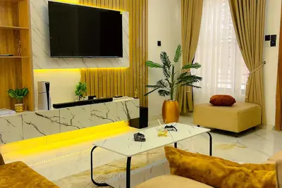 Image de Serene Apartments - safe, secure, peaceful, beautiful place to stay.