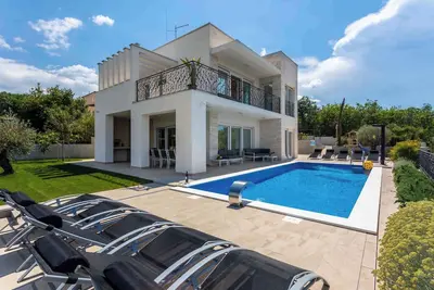 Image de Maison de vacances avec piscine pour 8 personnes