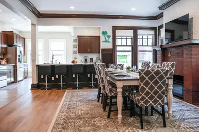 Image de Lake Drive Mansion ~ Downtown ~ Art Museum ~ Lakefront