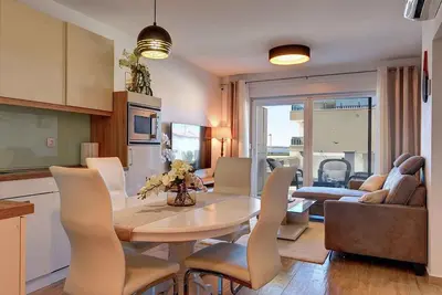 Image de Appartement de vacances moderne, avec vue sur la mer