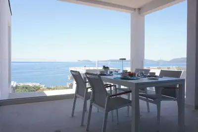 Image de Postcard House