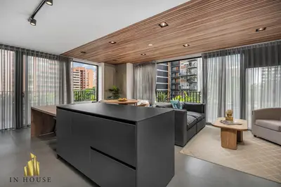 Image de Spacious apt City View Haven & Jacuzzi - Morph 701