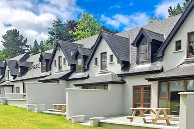 Image de Old Court Holiday Home No 3 (3 Bed - Sleeps 6)