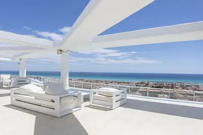 Image de Appartement 'Lopimar Playa Canet' avec vue sur mer, Wi-Fi et climatisation