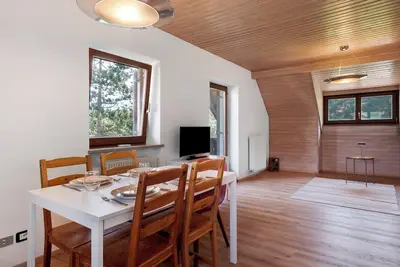 Image de Appartement 'Tann 11' avec vue sur montagne et balcon