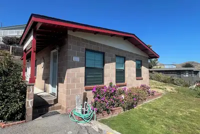 Image de Quaint Beach Cottage