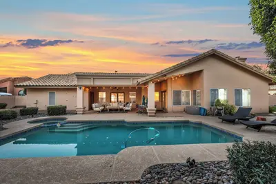 Image de Exceptional Islands Heated Pool/Spa Home! Sleeps 12. 30 Night Min.