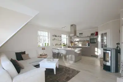 Image de Central but quietly located apartment near the beach! - New series