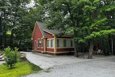 Image de Charming 2-bedroom cottage in Westford, sandy beach, 2 pools, restaurant on site