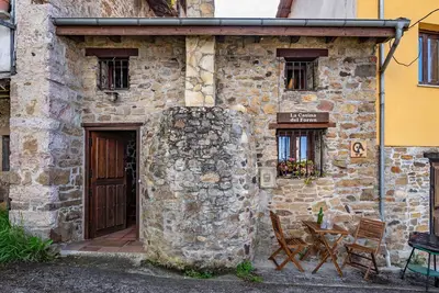 Image de Maison de campagne \"La Casina Del Fornu\" avec vue sur la montagne et jardin privé