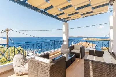 Image de Villa 'Bebas Villas 1' avec vue sur la mer, Wi-Fi et climatisation
