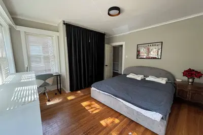 Image de Spacious 4-bedroom apartment with fitness room, WiFi in delightful Chicago