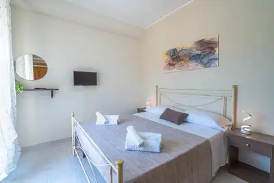 Image de Appartement 'Brezza Marina Marzamemi' avec balcon, Wi-Fi et climatisation