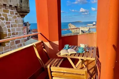 Image de Ertzilla apartament - Sea view.