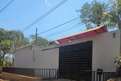 Image de Modern House near a river \"La Casita Cruz\"