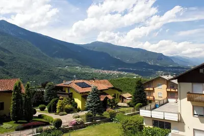 Image de Sula's Apartment | Mountain apartment with private parking space