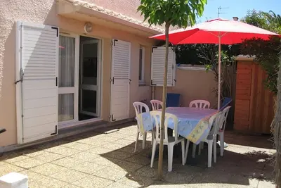 Image de Saint-Cyprien: T3 en Rdc, Terrasse, Parking, à 600m de la Plage