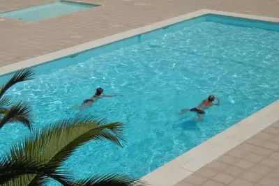 Image de T2 Rdc avec Terrasse, Piscine & Parking - Proche Vieux Village de Gruissan