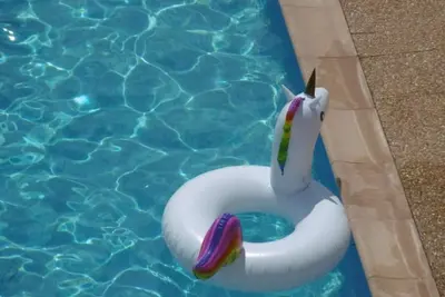 Image de Gruissan : T2 Mezzanine 4/6 Pers, Piscine, Parking Privé, Accès Plage