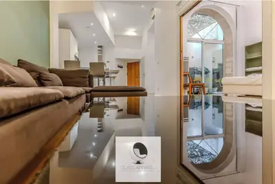 Image de Appartement de charme climatisé, au calme et avec extérieur