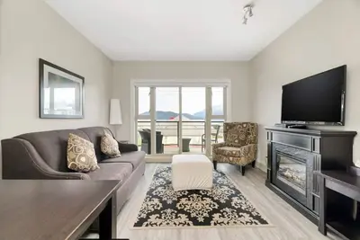 Image de Lakefront Lux 2br Symphony Of Comfort/Style For 12