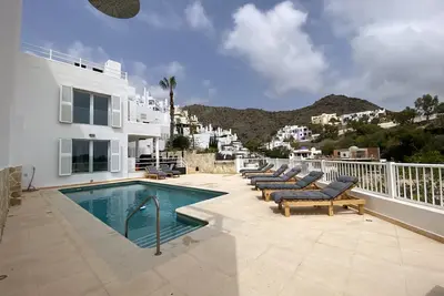 Image de A stunning modern villa overlooking the valley and Mojacar Playa.