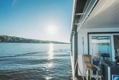 Image de Hausboot Havelbiber Führerscheinfrei bis zu 6 Personen