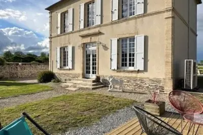 Image de Belle demeure du 18ème à deux pas du Camping l'Escapade et sa belle piscine!
