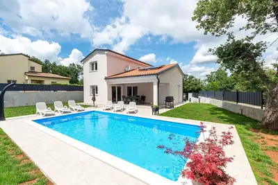 Image de Villa Putina with private pool and garden