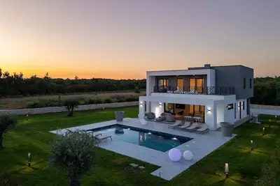 Image de New! Luxury Villa Epic 2 - 50 m2 heated pool family bbq