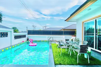 Image de Villa with Private Pool and Bbq, 3 Km from the Beach!