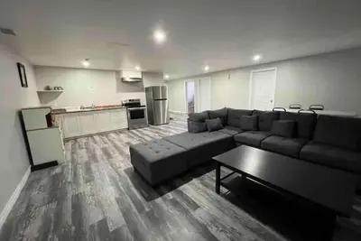 Image de Spacious Apartment On Hwy 11 S (Includes all the amenities you need)