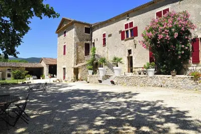 Image de GÎTES Sampzon